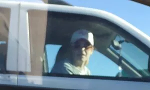 A un uomo che vecchie nonne nude vorresti mangiarmi