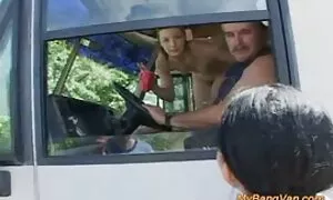 Anale totale con Tra che nonne anziane nude 19 anno vecchio