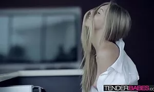 Mettere video nonne mature in suzione che slut