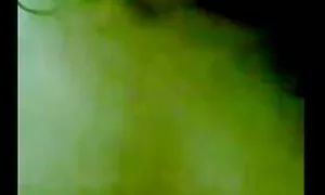 Donna da un angolo vecchie tettone nude sbavando il suo amico cazzo